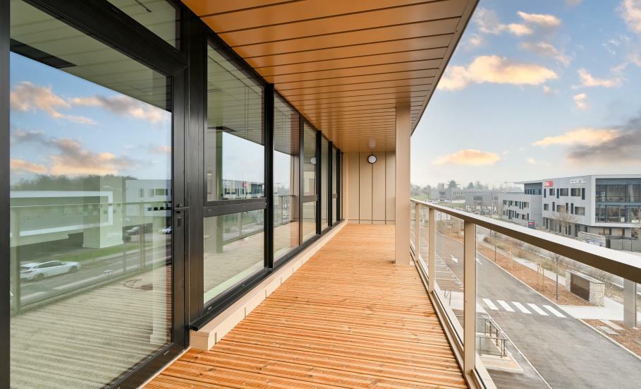 Bureau Limonest 2437m² Location bureau Limonest Rhône OLBUR2420125 9